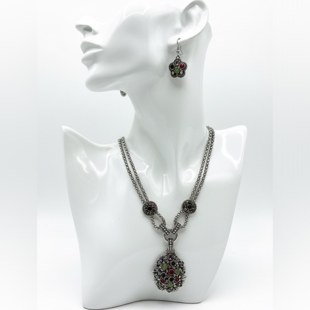 Elegant Silver and Black Jewelry Set